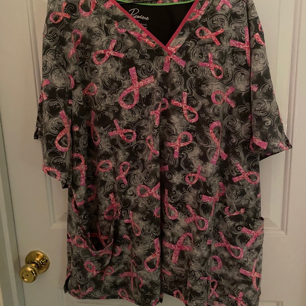 Set of 3 premier plus size scrub tops